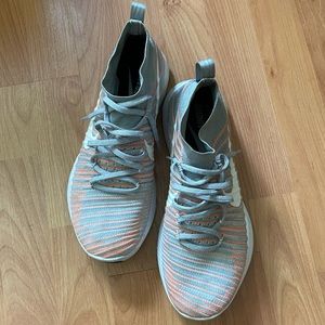 Men’s Knit Running Shoes